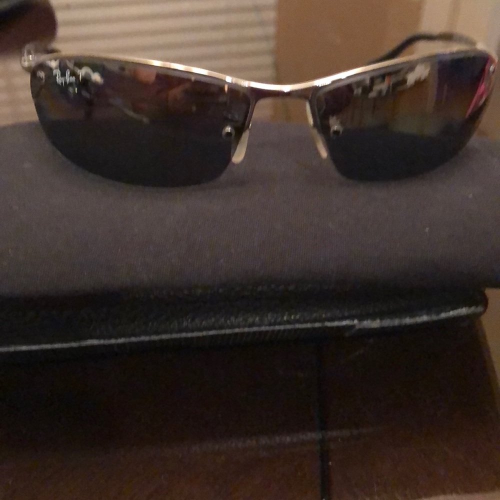 Ray Ban sunglasses polarized lens